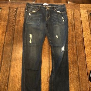 Cabi women’s blue jean distressed slim boyfriend